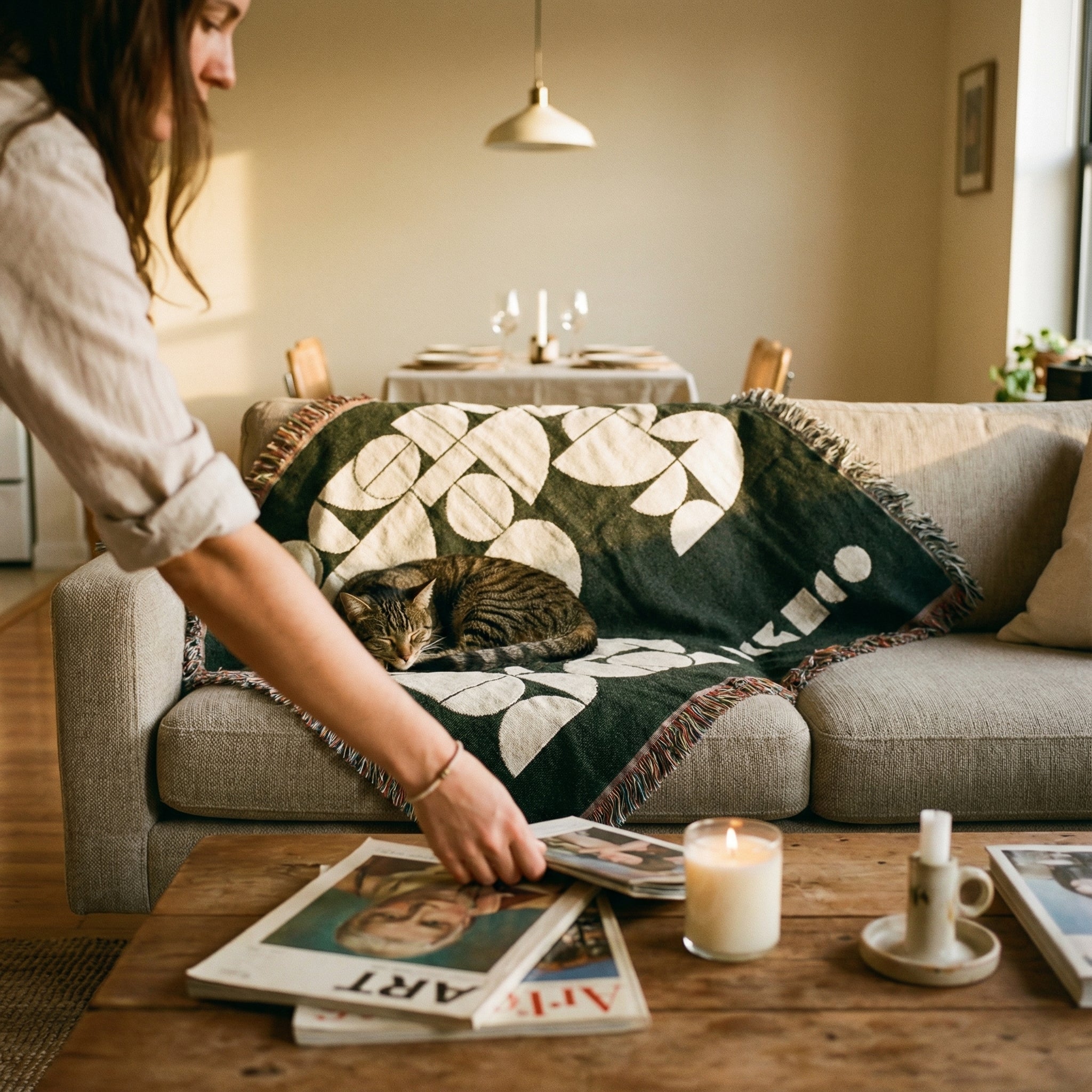 Calexo Woven Throw Blanket — Art Deco