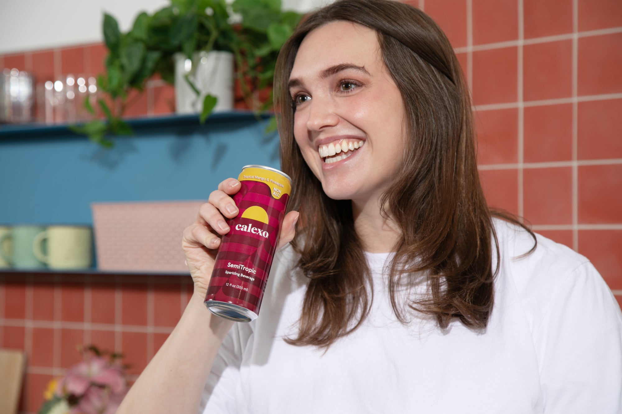 Calexo SemiTropic - Non-Alcoholic Sparkling Mocktail - 0.0%ABV - 12oz